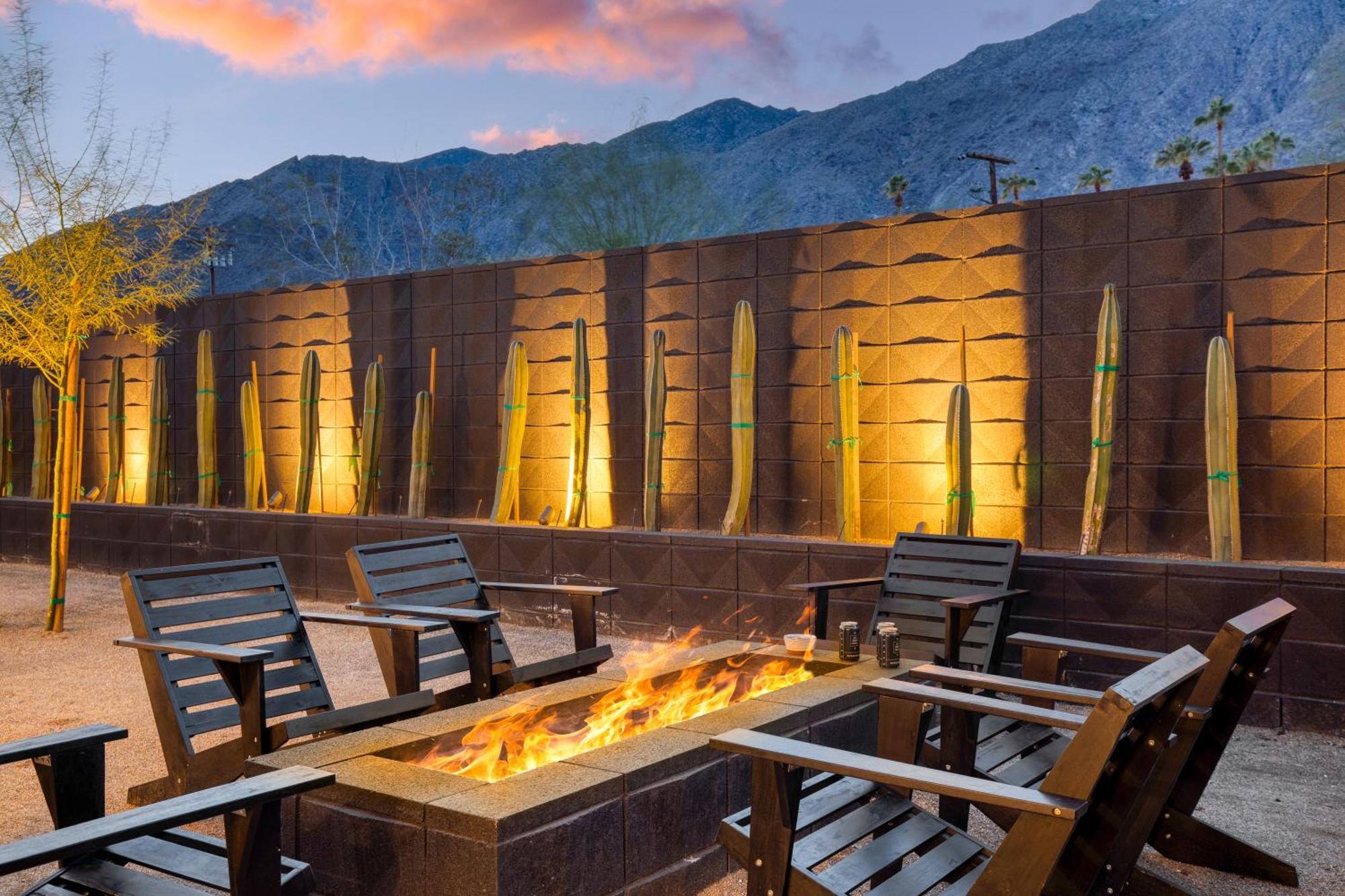 Blackhaus By Avantstay Ada Modern Rooms, Pool & Bbq Palm Springs Exterior foto